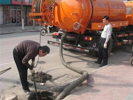 山南清掏化粪池，健康生活从这里开始